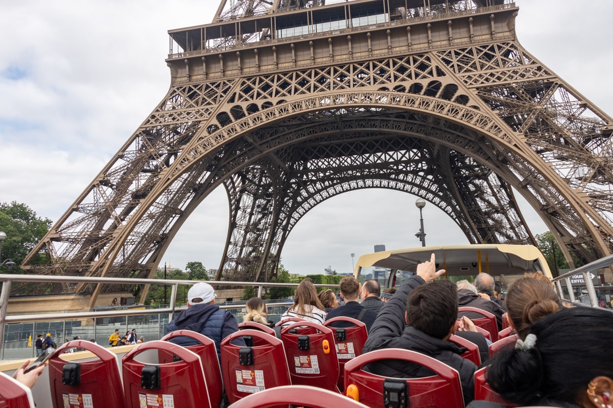 Big bus tour in Paris